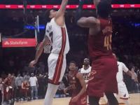 乐竟娱乐平台 -风云突变！达拉斯独行侠集结日外线爆发；德国杯版图或变；引发热议；纪律约束更严格 